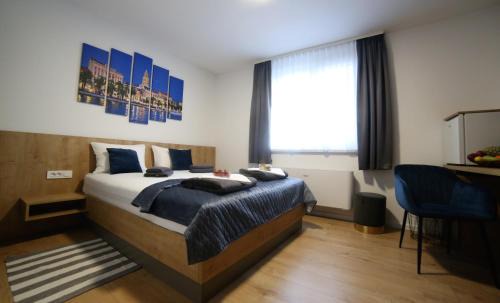 RoomSB