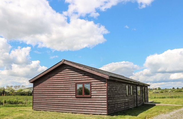 ROSE LODGE, family friendly, with a garden in Sheriff Hutton