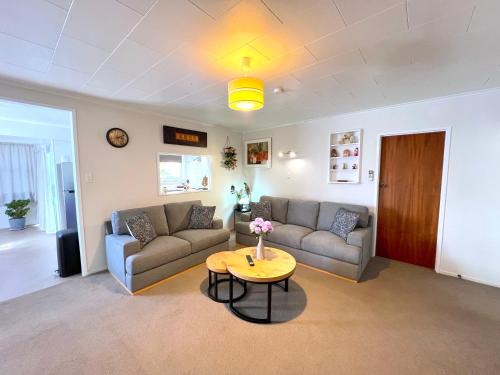 Rotorua Holiday Home - Prime Location - With Garden