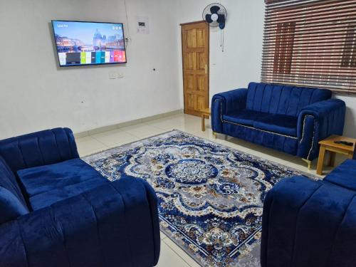 Royal Inn - Fully Furnished Self-Catering Apartments