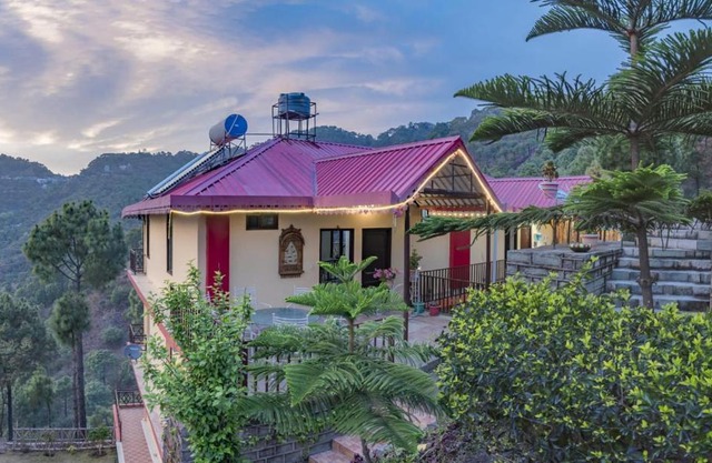 Rudra Hotel And Resort ! New ! Mountain ! Kasauli