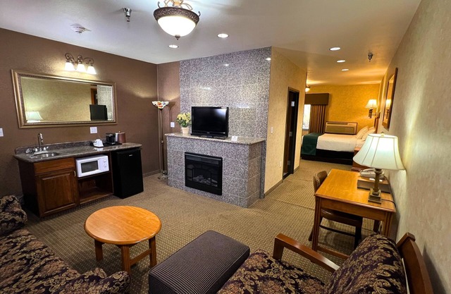 Rushmore Express Keystone