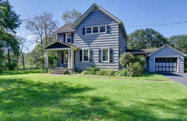 Rustic Bainbridge Retreat w/Spacious Yard!