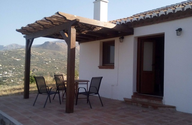 Rustic charming casita mountain views , near Alcaucin village