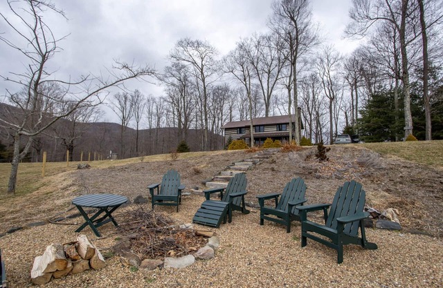 Rustic Log Cabin on Large Property