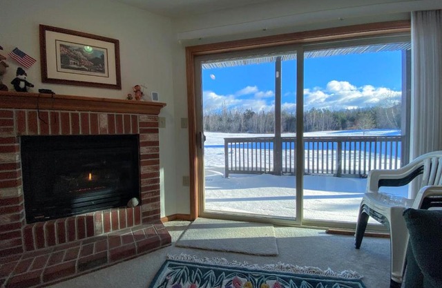 S27 Family style Bretton Woods condo - close to Mt Washington hotel in Cog