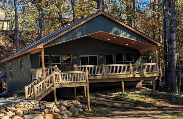 Sacandaga River Retreat - 2 Bedroom 1.5 bath home on the Sacandaga River