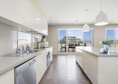 Salt 17 Spacious 3BR Luxury Penthouse