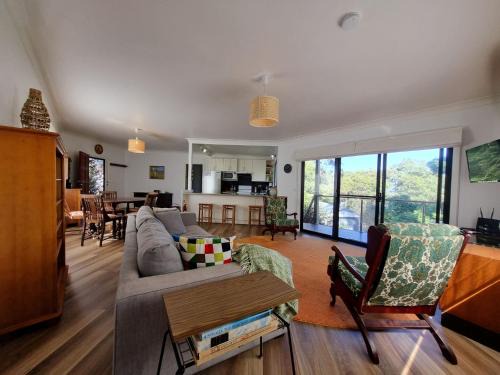 Salty Dog managed by Batemans Bay Accom