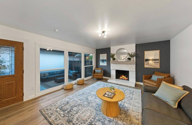 San Diego Lux: 5Bedroom/Remodeled/Solar Heated Pool/Spa/GameRoom/Grill/Workspace