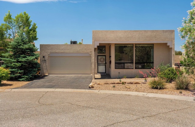 Sandia Sun - enjoy "watermelon sunsets" in this brand new listing!