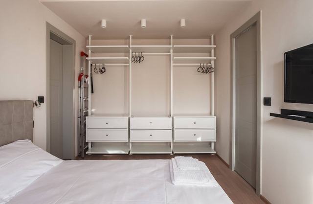 Sant'orsola Suites Apartments