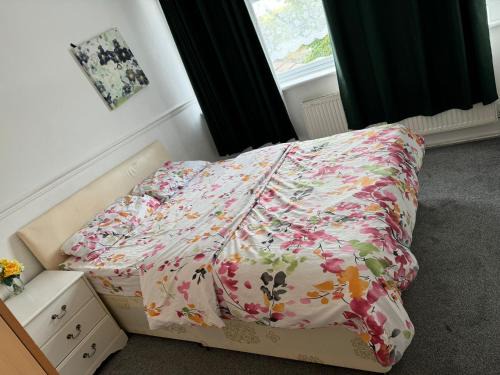 Sariyu space Dagenham