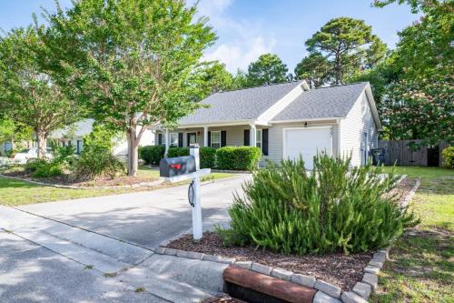 Save 20% on Summer Stays 907 Brewster Lane