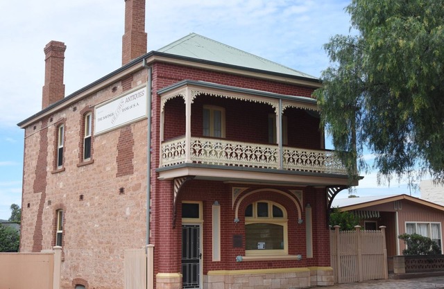 Savings Bank of South Australia - Old Quorn Branch - stay in an old bank