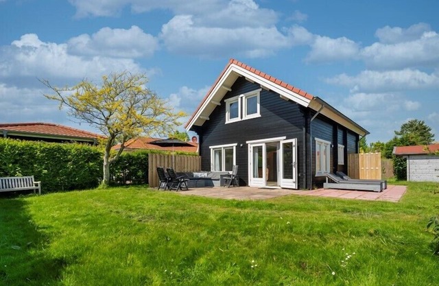 Scalde oort 43 modern villa near the beach and North Sea