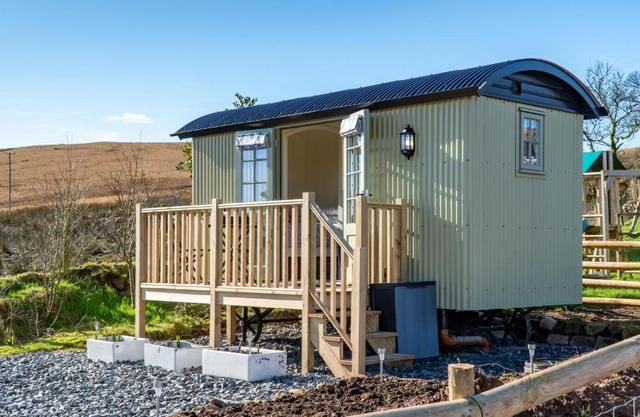 Scalderskew Shepherds Hut