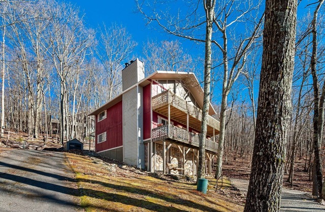 Scandinavian Inspired Chalet