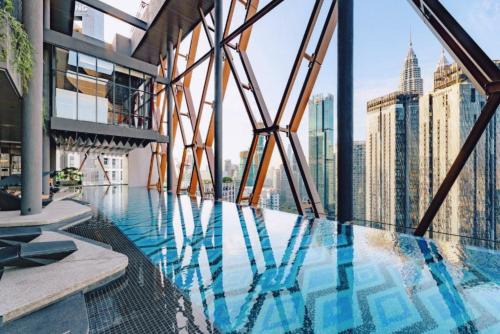 Scarletz Suites KLCC Twin Tower by Majestic Aura