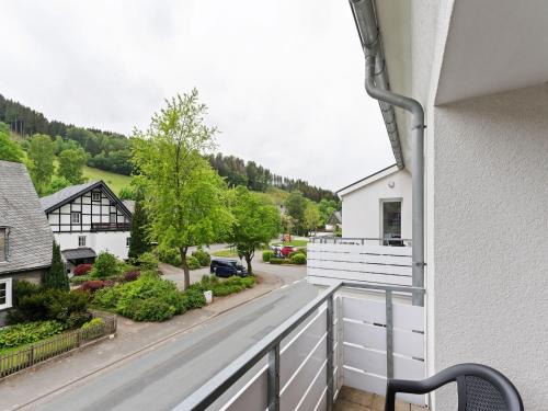 Schönes Ferienhaus in Winterberg mit Terrasse