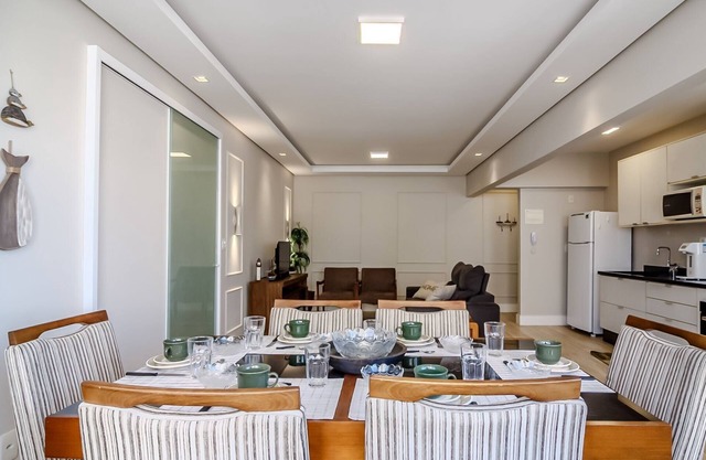 Sea View apt 200m From Beach w/2 BR BC Ebc0603