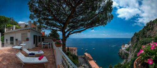 Sea View House With Lemon Grove In Atrani