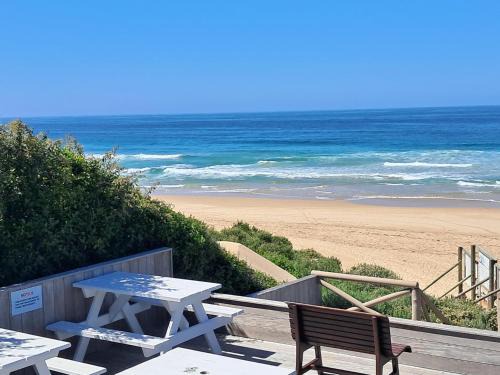 Seaside Escape at The Dunes: Walk to Beach Braai