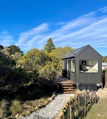 Seaside Nature Retreat in Island Beach - Wattle