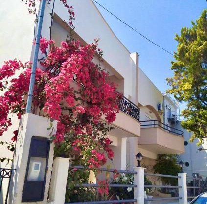 Seaside Villa for 6 people - Alykes Beach