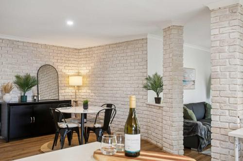 Seaview Escape Ocean Views & 500MBs Wifi