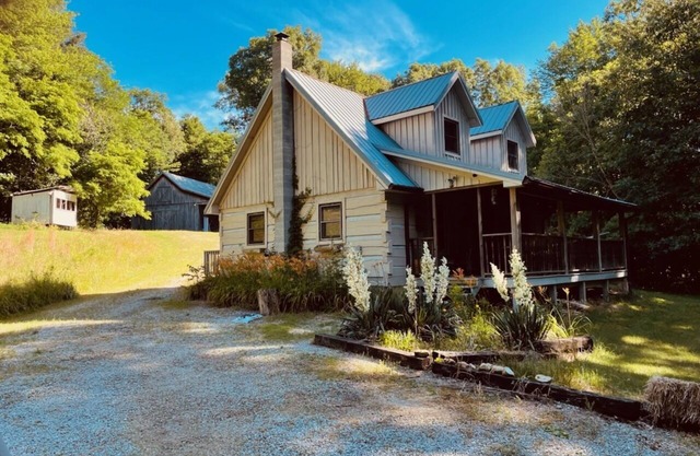 Secluded Cabin on 16 Beautiful Acres in NW Brown County!