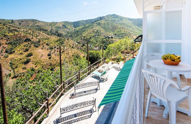 Self catering De Oses Rural for 8 people