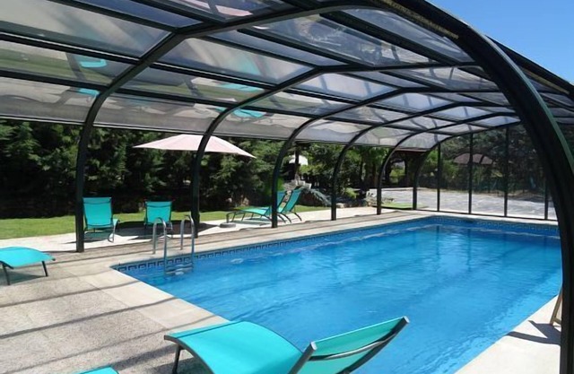 Self catering El Cortijo de Puentenuevo for 13 people