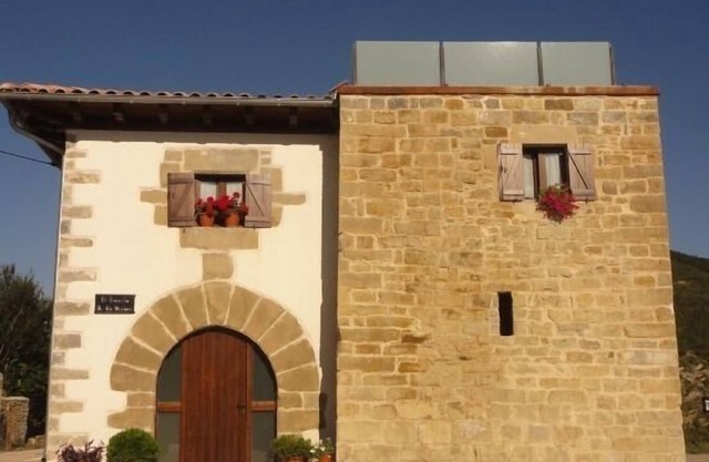Self catering El Torreón de la Bruna for 16 people
