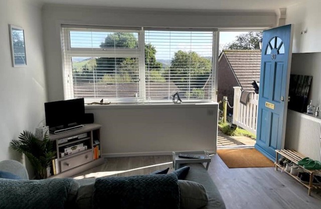 Self-catering studio in beautiful Charmouth
