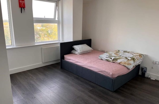 Self Contained Studio Flat