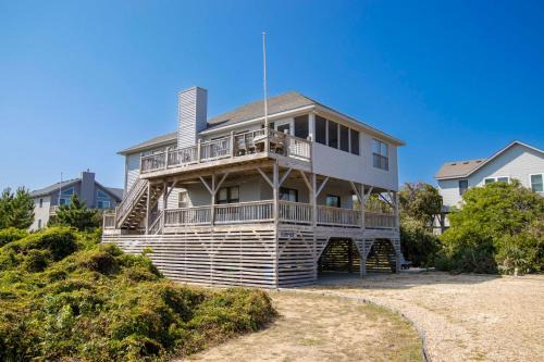 Semi-Oceanfront, secluded Beach Cottage, Close to Beach! SA210, Farmer