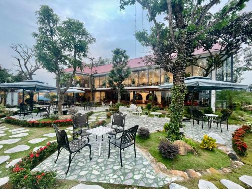 Sen Plaza Hotel