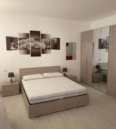 senza pensieri via 4 novembre/via diaz