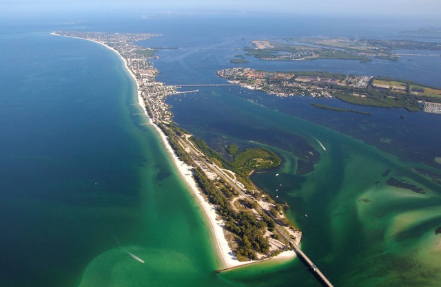 SEPT OCT NOV DISCOUNTS! GREAT BEACHES! BOAT LAUNCH&DOCK & HOT POOL! KIDS/PETS OK