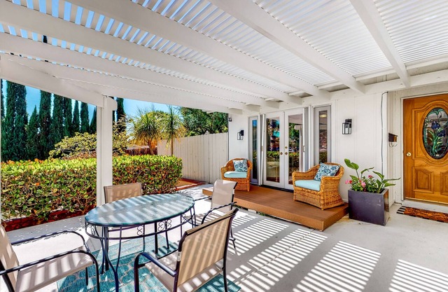 Serene, dog-friendly home with private pool, covered patios, sunroom & AC
