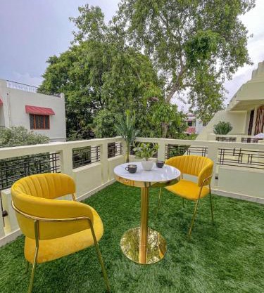 Serene Stays at Varanasi - 5BHK Luxury Villa