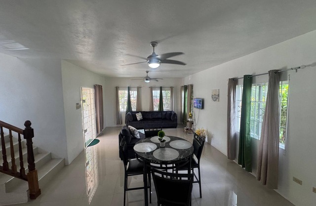 Serenity Stay Townhouse - Your Montego Bay Escape!