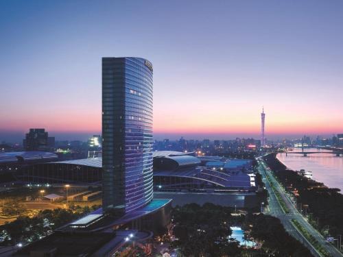 Shangri-La Guangzhou-Walking to Canton Fair Complex
