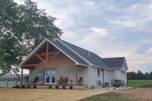 Shelton Farmhouse