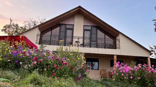 Shenlik Rest House