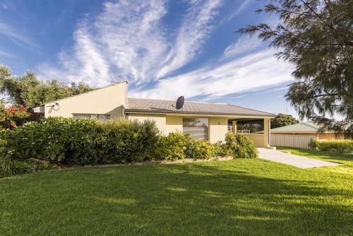 Sheoak on Wedge - Well Appointed Property Close To Beach