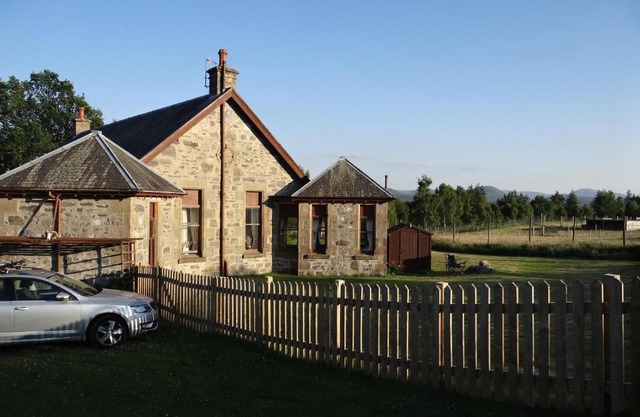 Shetland Cottage Kincraig