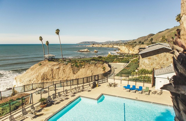 Shore Cliff Hotel