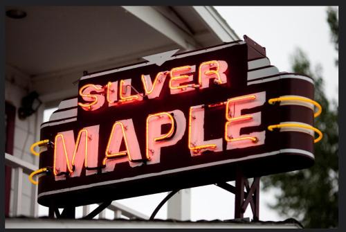 Silver Maple Inn